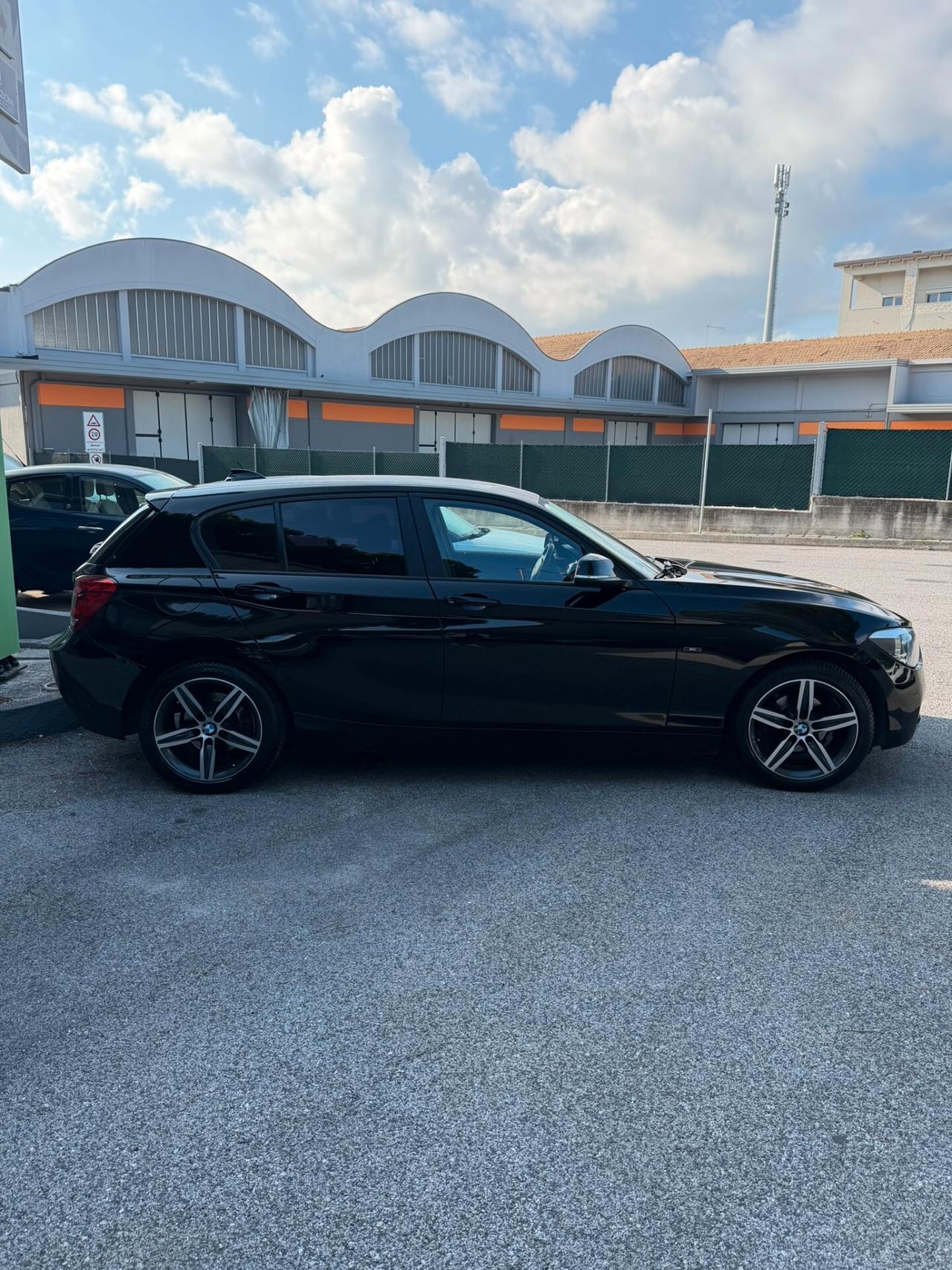 Bmw 118 118d 5p. Msport