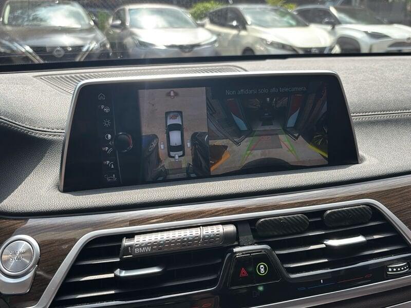 BMW Serie 7 740e Luxury autom.