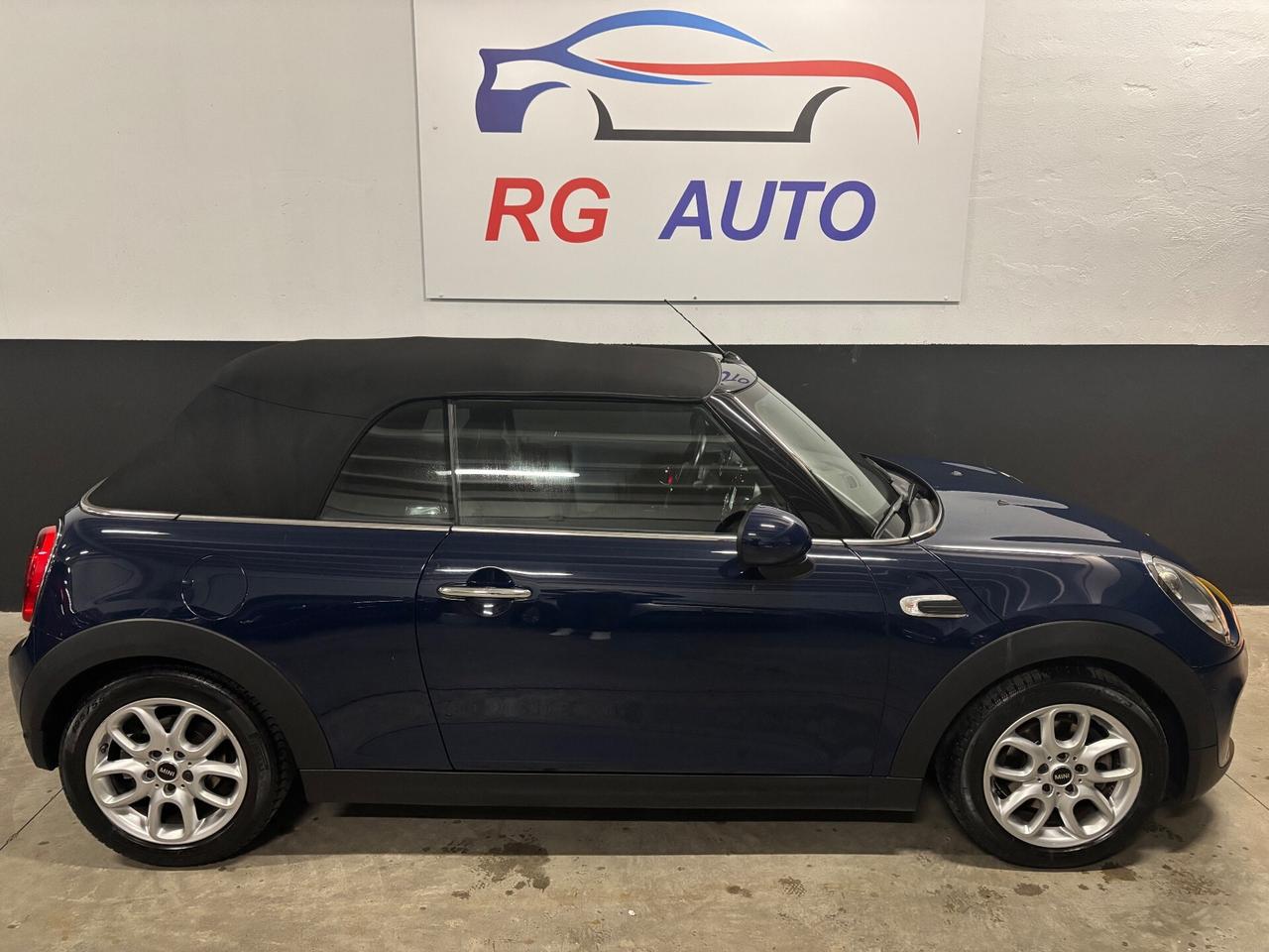 Mini Cooper Cabrio MINI COOPER CABRIO