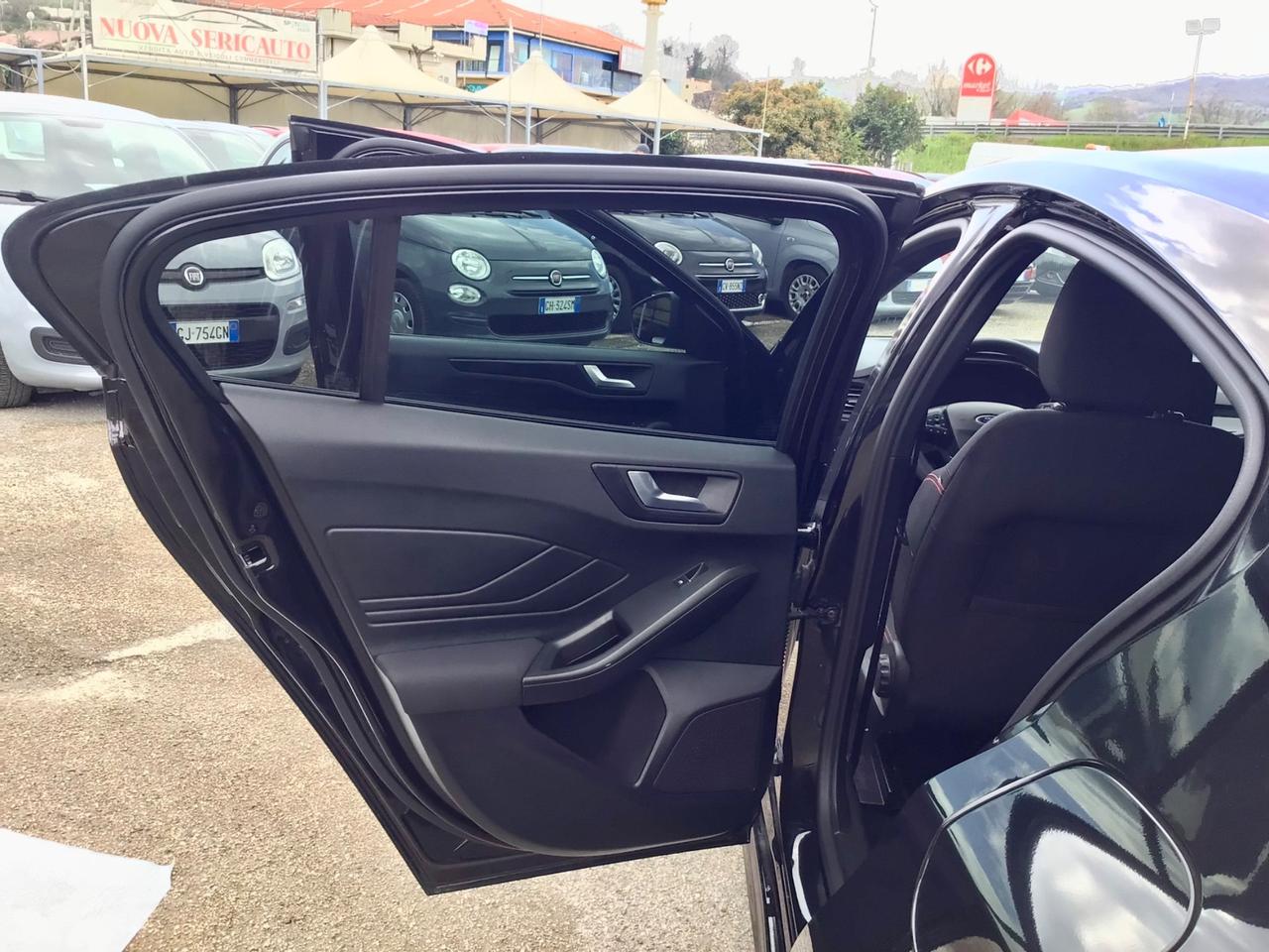 Ford Focus 1.0 EcoBoost Hybrid 125 CV 5p. ST-Line