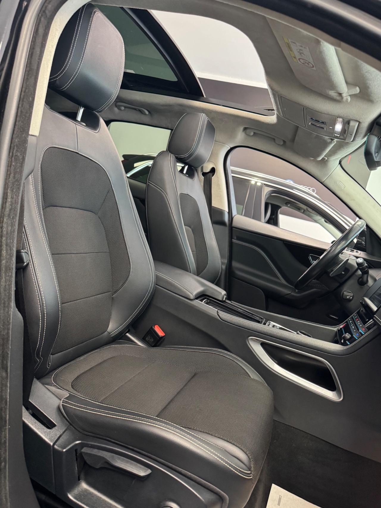 Jaguar F-Pace 2.0 D 180 CV R-Sport Tetto Apribile