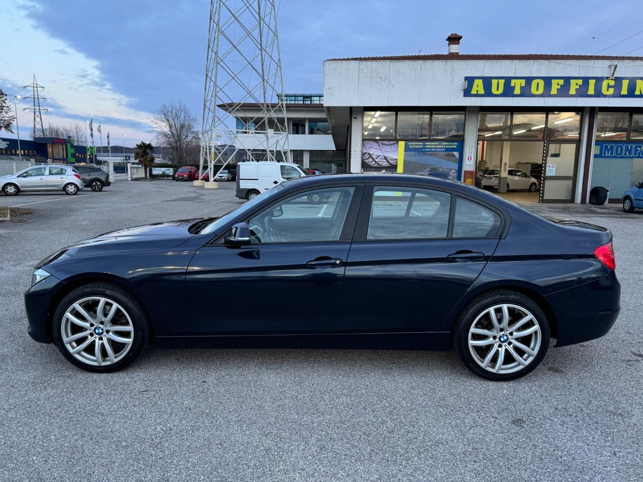 Bmw 318D 2014