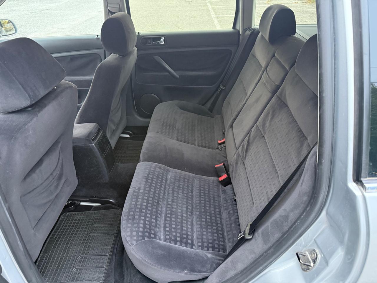 Volkswagen Passat SW 1.9 TDI 130cv