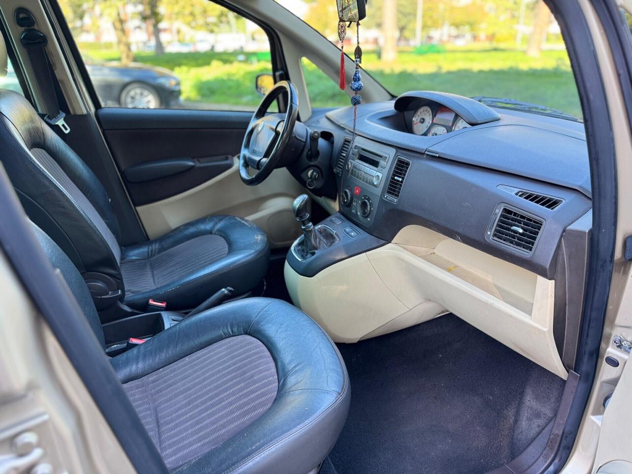 Lancia MUSA 1.4 16V Platino Plus benzina 2007