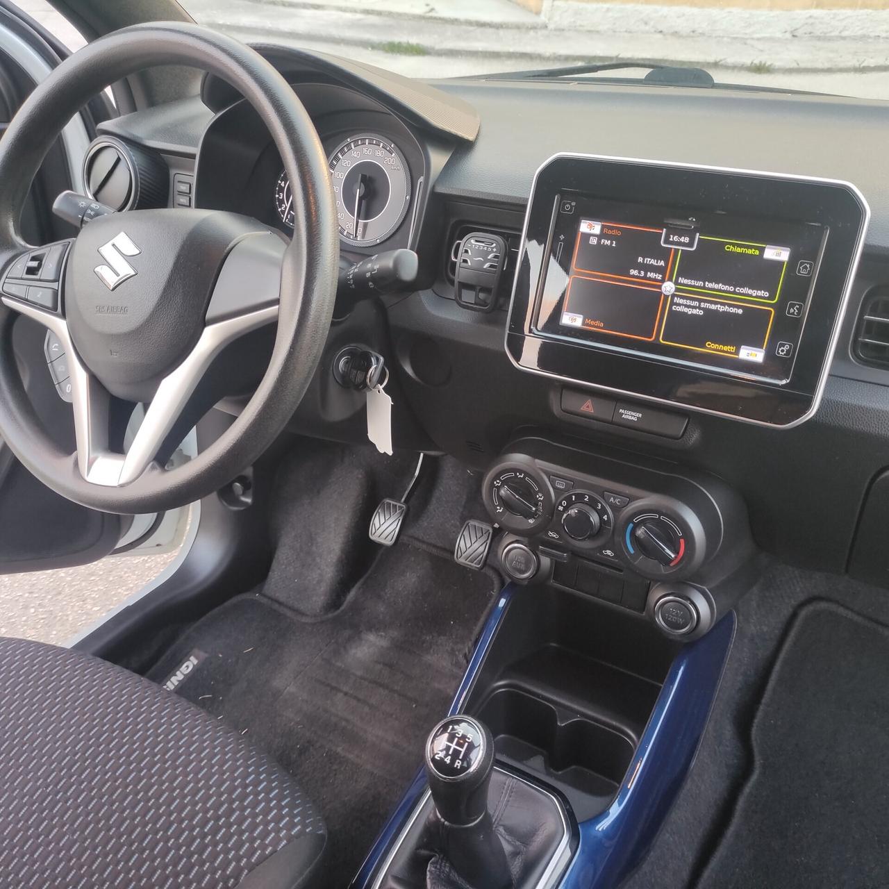 Suzuki Ignis 1.2 Hybrid Top