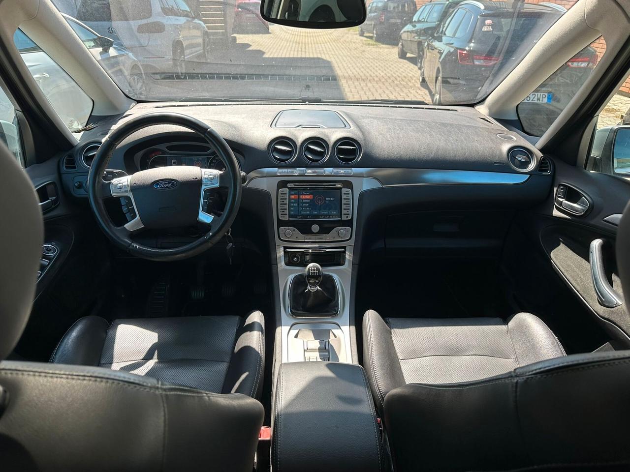 Ford Galaxy 2.2 TDCi 175 CV Ghia DPF
