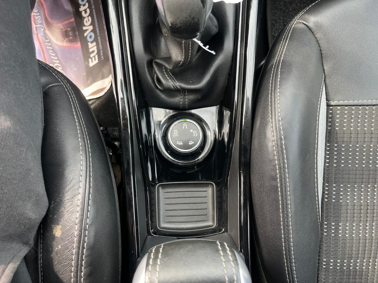 Peugeot 2008 N1 BlueHDi 100 Allure 2015