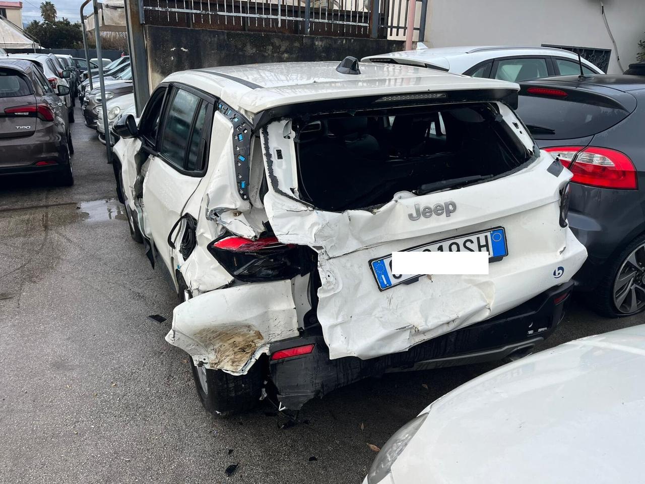 Jeep Avenger 1.2 Turbo 100 CV MHEV Summit