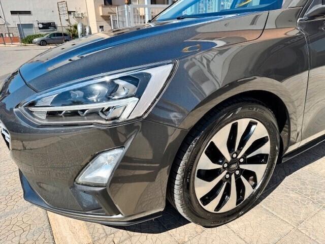 Ford Focus 1.5 TDCi 120 CV Start&Stop SW Titanium LED-R17