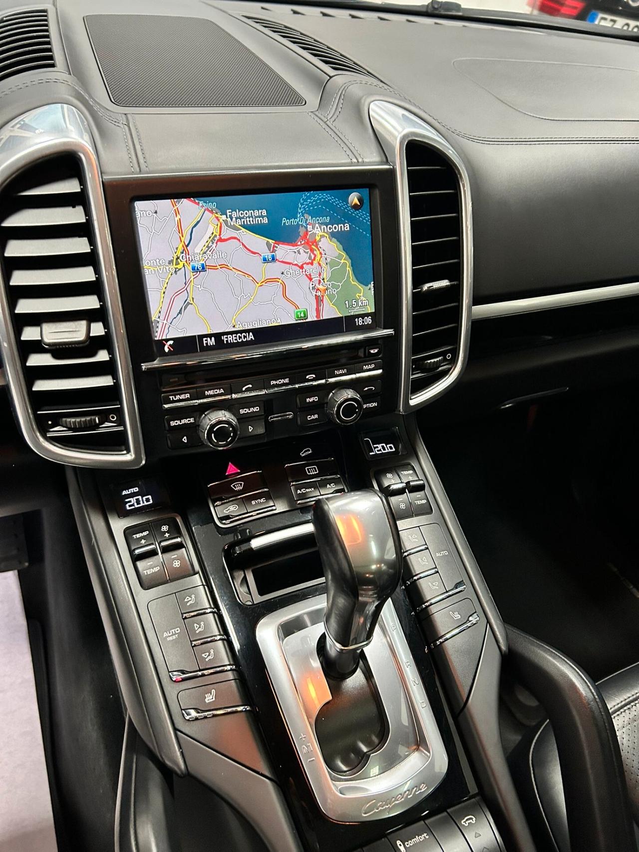 Porsche Cayenne 3.0 DIESEL 2014