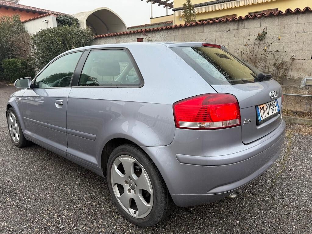 Audi A3 2.0 16V TDI Attraction