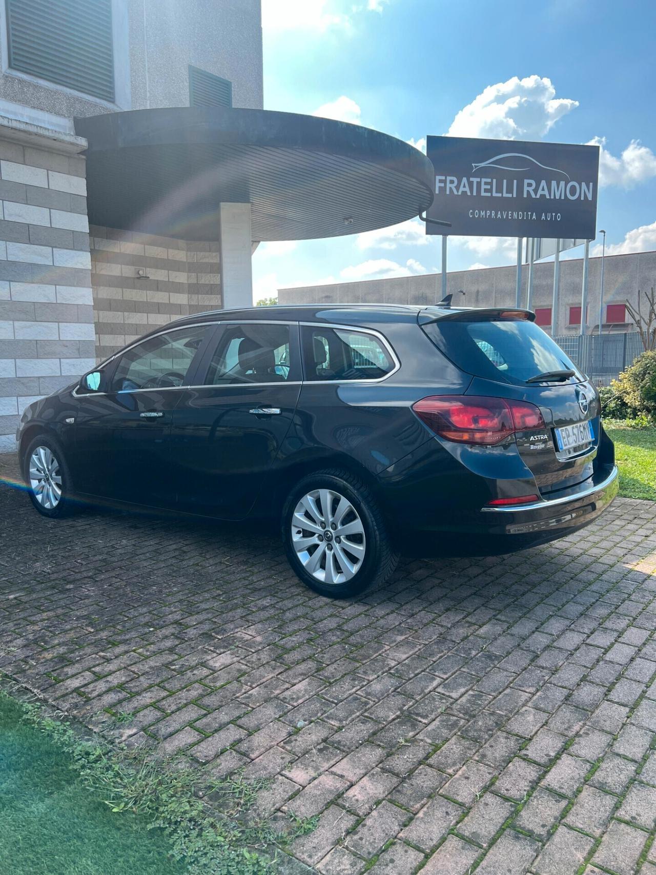 Opel Astra 1.7 CDTI 130CV Sports Tourer Elective