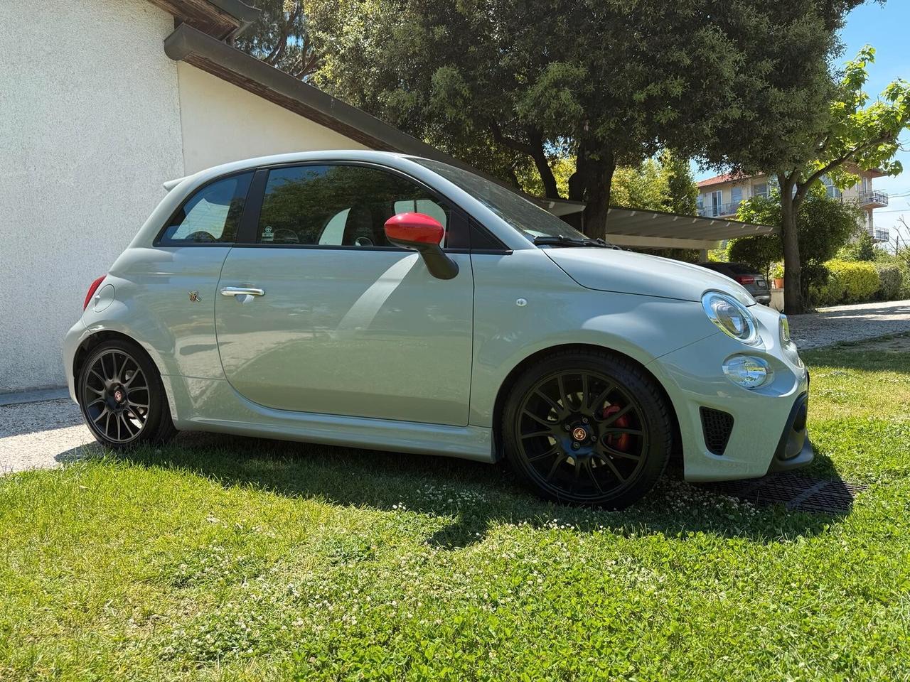 Abarth 595 - F595 1.4 Turbo T-Jet 165 CV