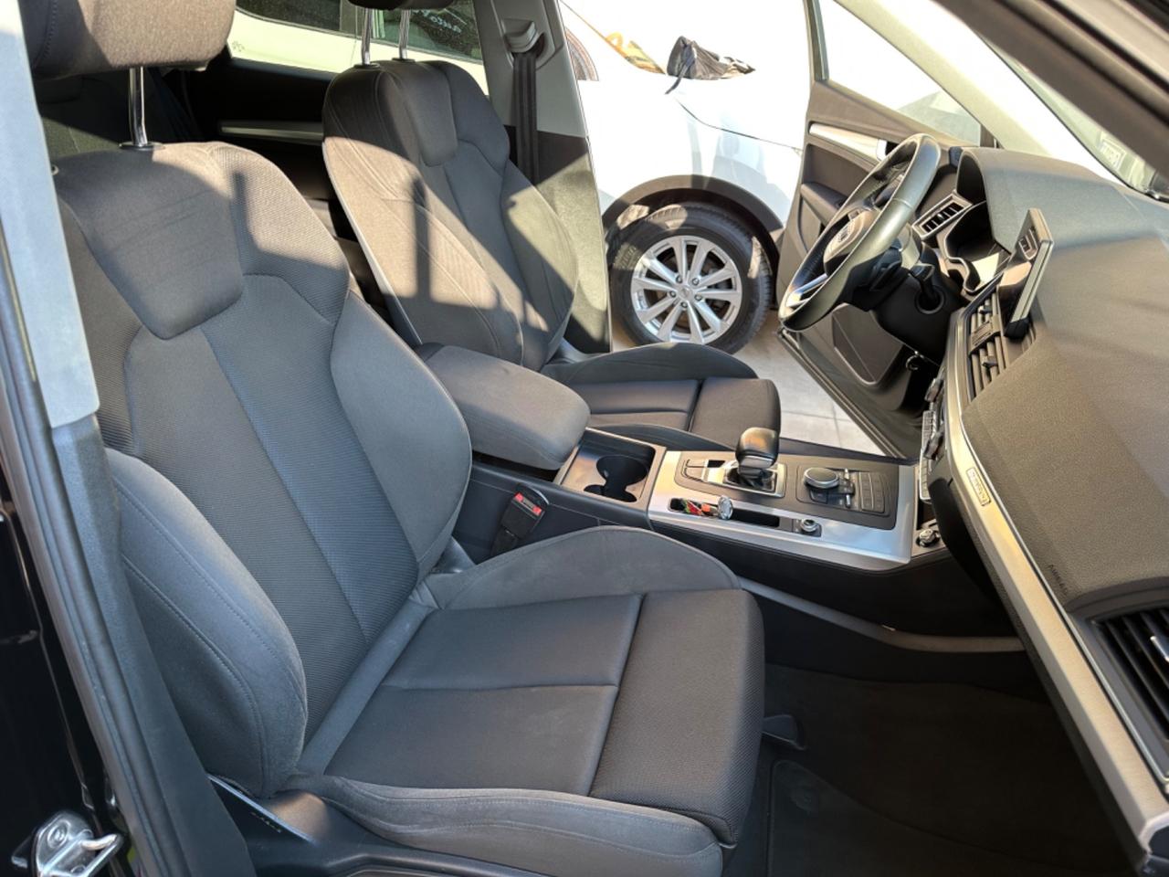 Audi Q5 2.0 TDI quattro S tronic Business Sport