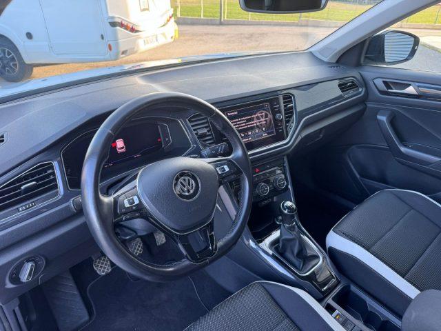VOLKSWAGEN T-Roc 1.6 TDI SCR Advanced White silver