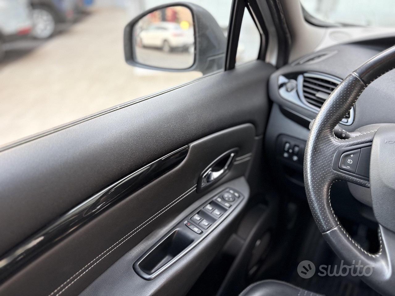 Renault Scenic 1.6 Diesel 130CV E5 7 Posti - 2013
