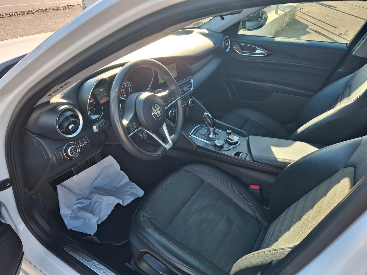 Alfa Romeo Giulia 2.2 Turbodiesel 150 CV anno 2018