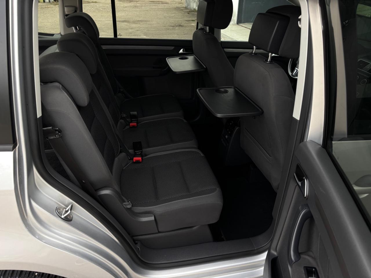 Volkswagen Touran 1.6 TDI DSG. 7 POSTI. Garanzia