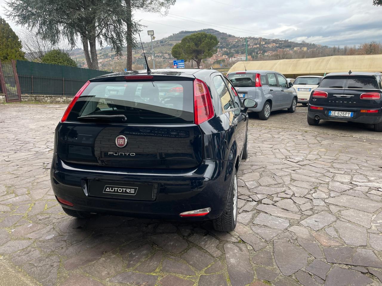 Fiat Punto 1.4 8V 5 porte Natural Power Lounge NEO PATENTATI