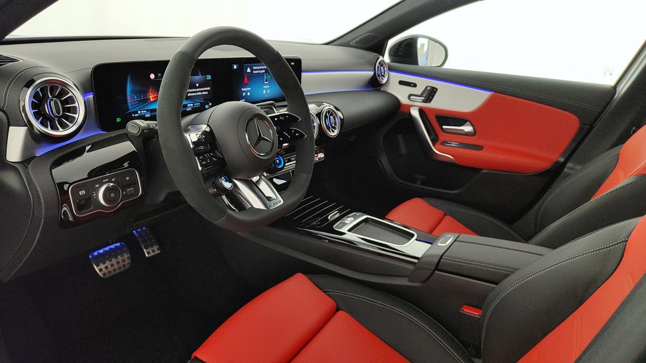 Mercedes-Benz Mercedes-AMG A 35 4MATIC