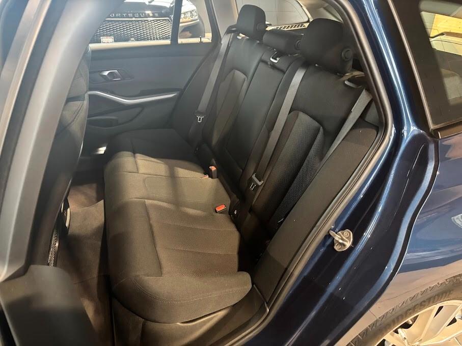 Bmw 318i Touring BUSINESS ADVANTAGE