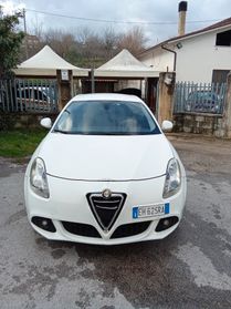 Alfa Romeo Giulietta 1.6 JTDm-2 105 CV 011