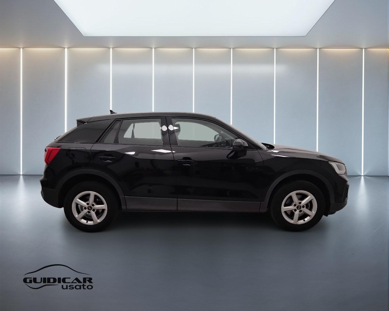 AUDI Q2 I 2021 - Q2 30 2.0 tdi Business