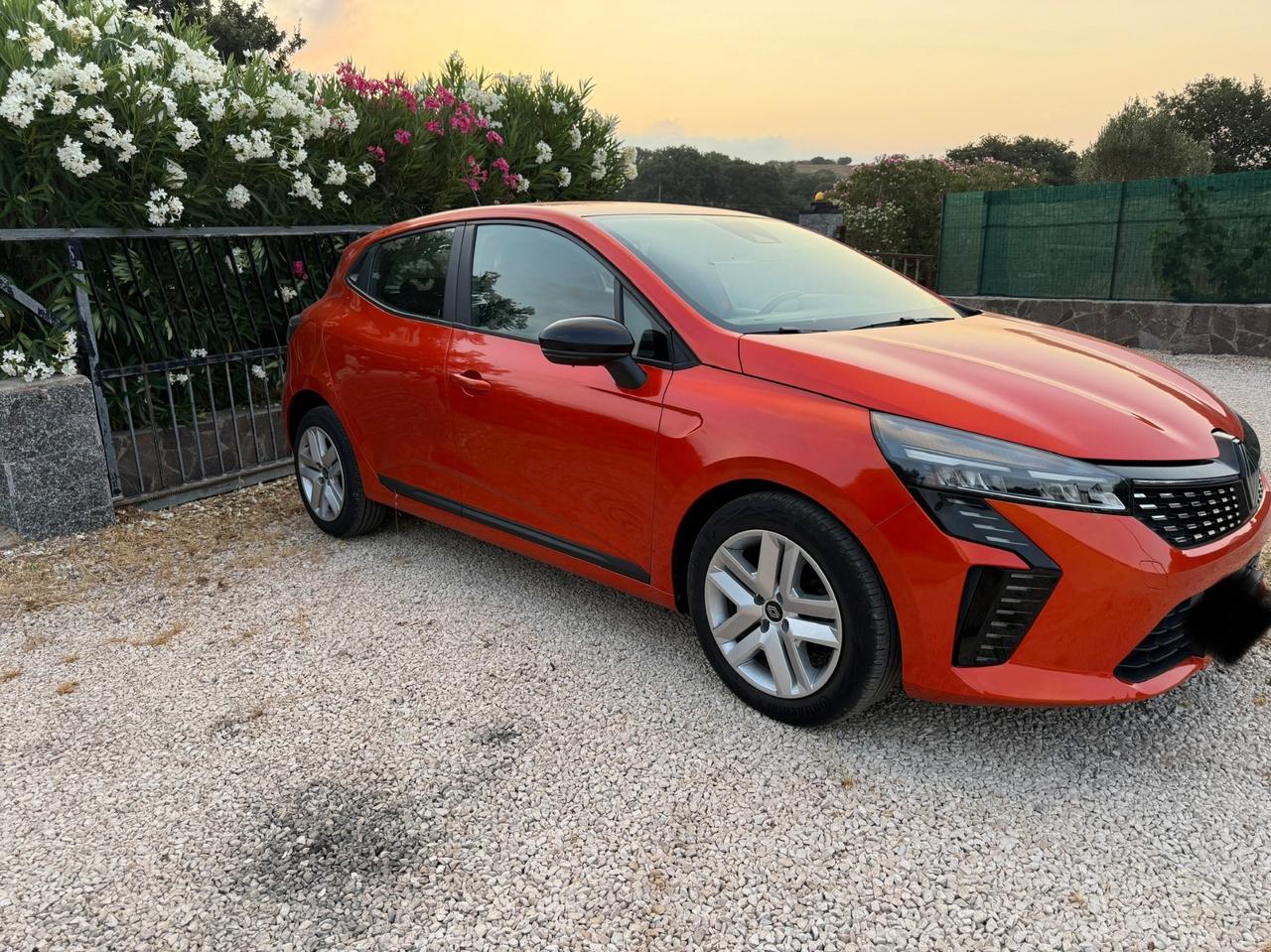 Renault Clio SCe 65 CV 5 porte Evolution anno 10/2024