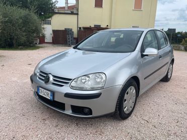Volkswagen Golf 1.6 5p. Trendline