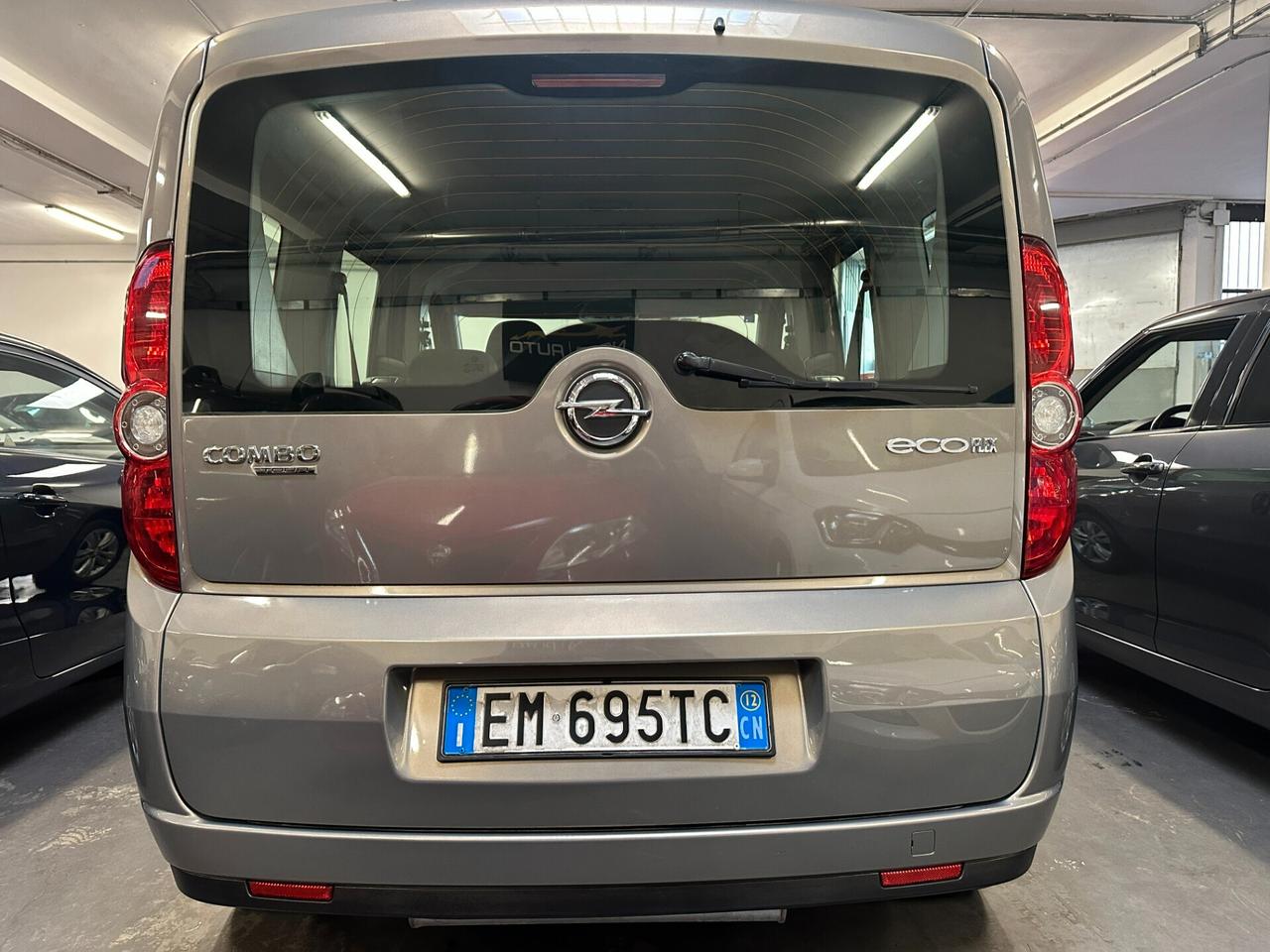 Opel Combo 1.4 Turbo EcoM 120CV PC-TN Cosmo