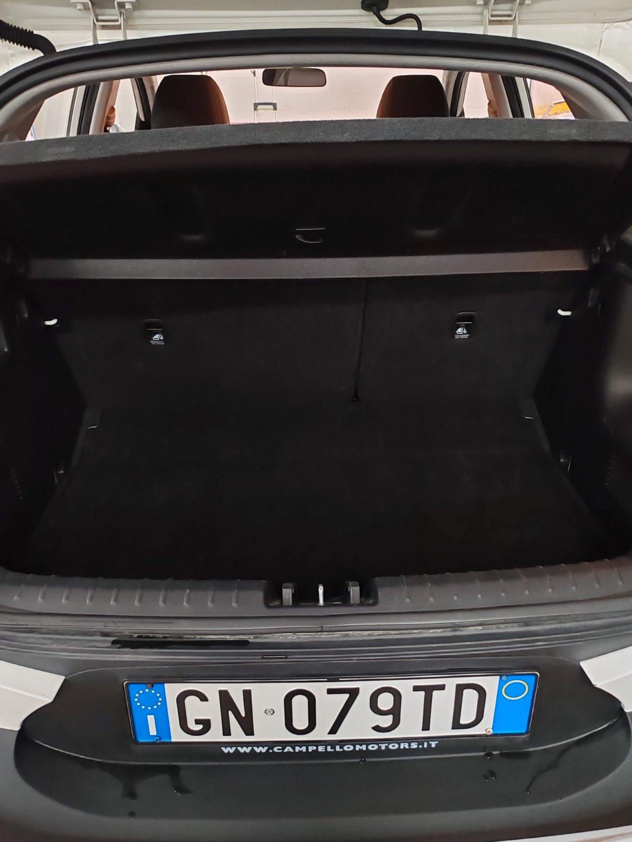 Kia Stonic 1.0 t-gdi mhev Urban Techno&Design Pack 100cv mt