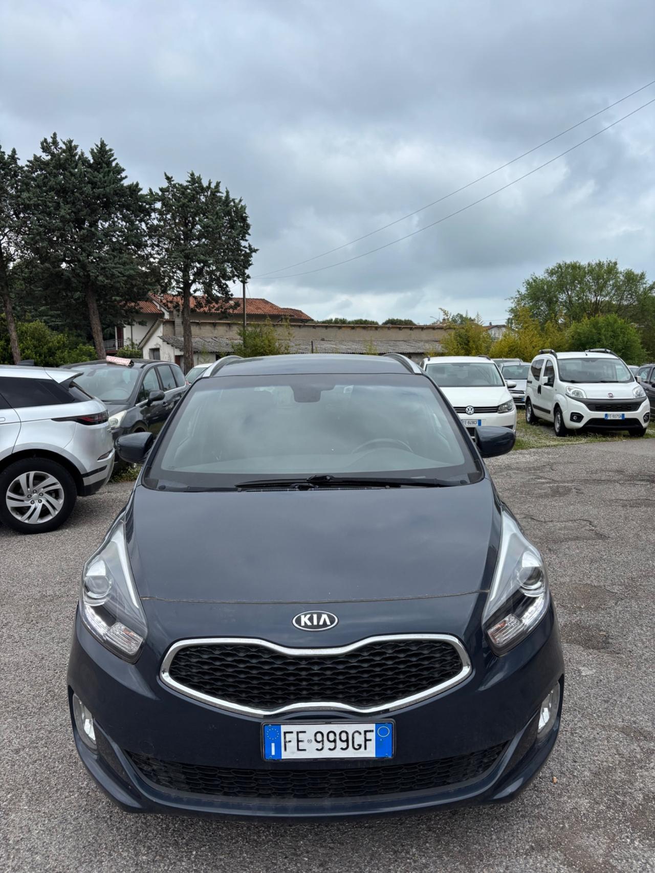 Kia Carens 1.7 CRDi 115 CV Diesel – Garanzia 12 mesi