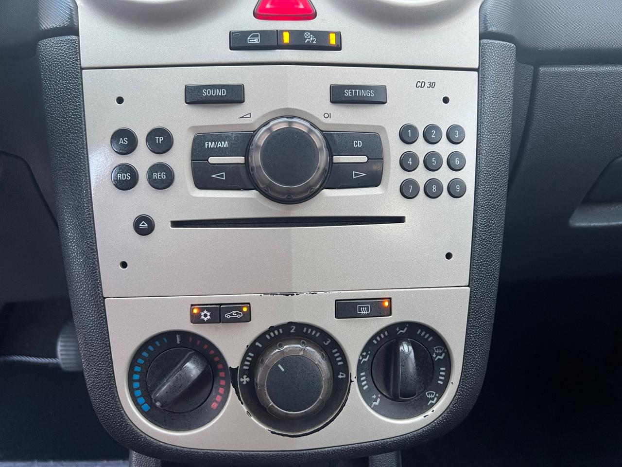 Opel Corsa 1.3 CDTI 75CV 5 porte Cosmo