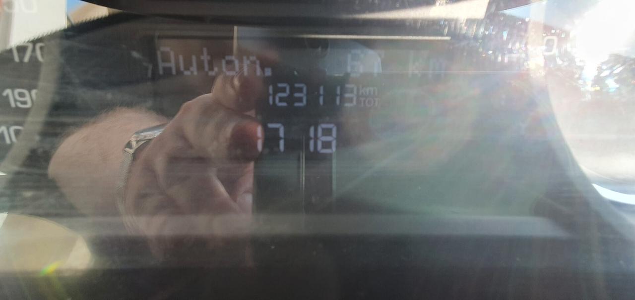 Lancia Ypsilon 1.3 MJT 95 CV Gold