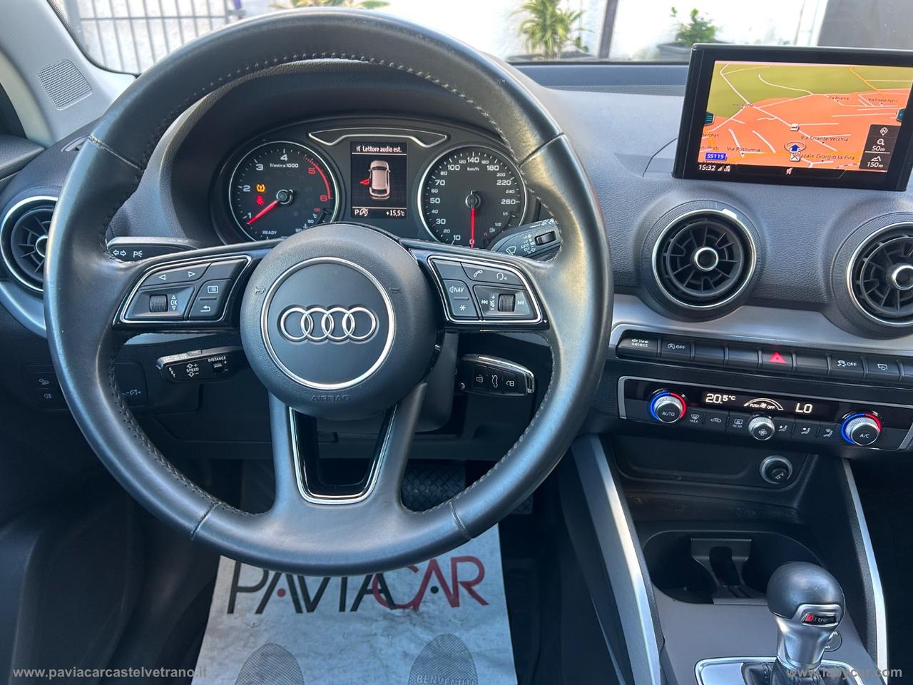 AUDI Q2 30 TDI S tronic Identity Black