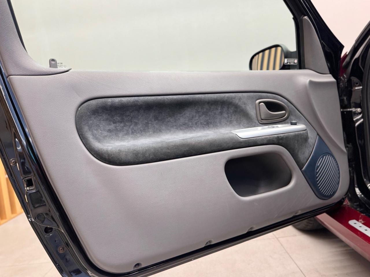 RENAULT CLIO V6 3.0 230CV **RARISSIMA ** ESEMPLARE NR 565