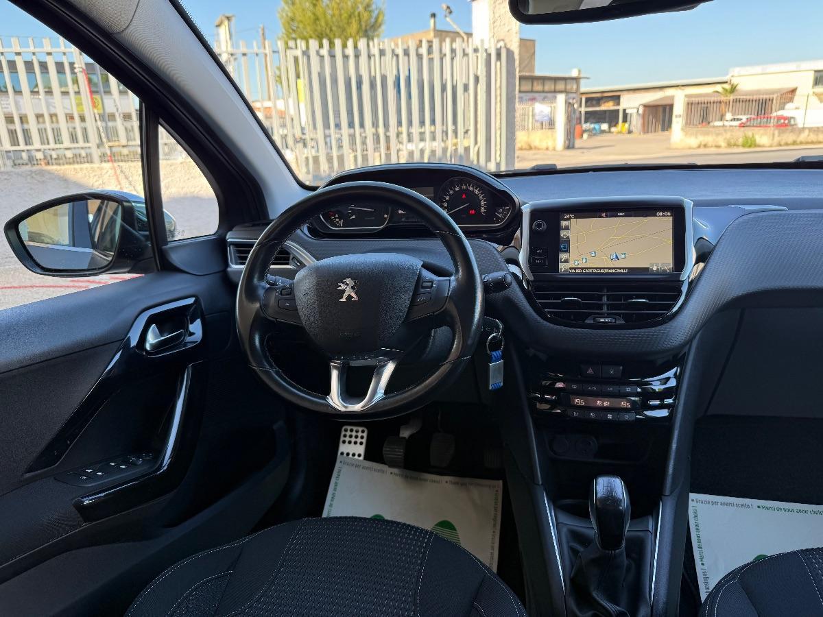 PEUGEOT 208 1.6 BlueHDi 100 5p. Allure; Grigio Opaco; Navi; Telecamera;