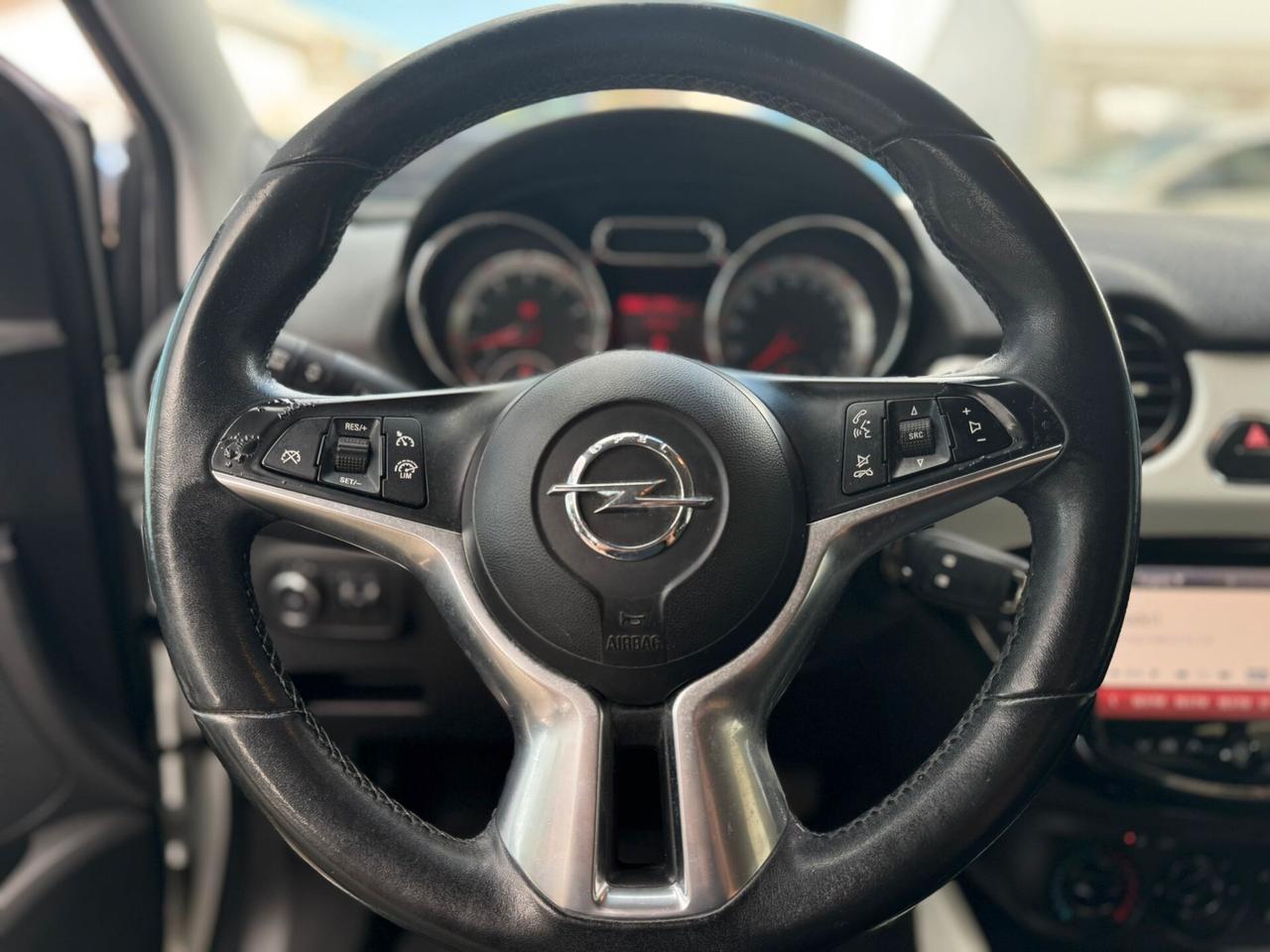 Opel Adam 1.4 87 CV GPL Tech Jam