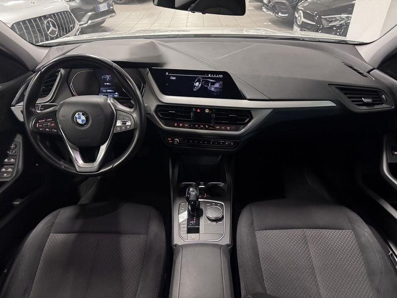 BMW Serie 1 120d 5p. Business Advantage