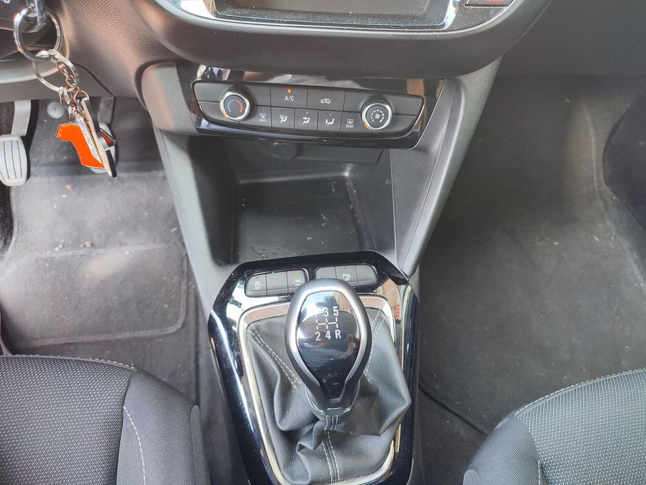 Opel Corsa 1.2 75cv Design & Tech 5 porte #10660