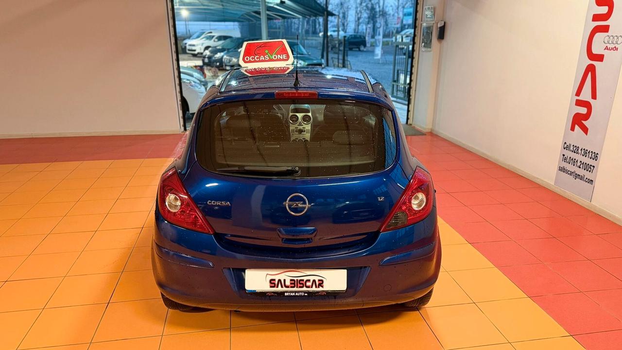 Opel Corsa 1.2 3 porte Club