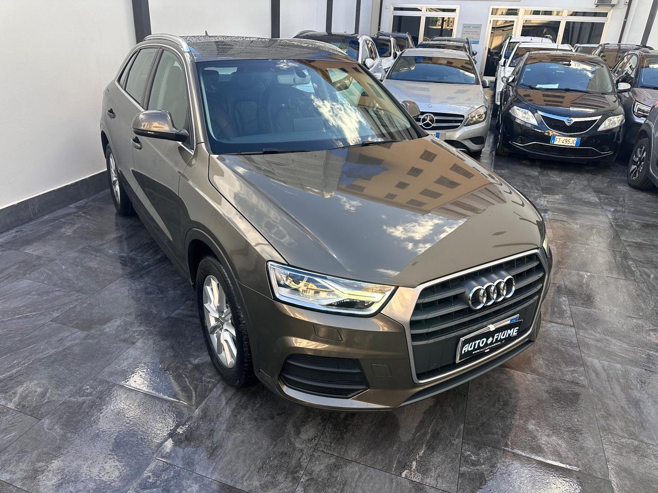 Audi Q3 2.0 TDI 120 CV Design