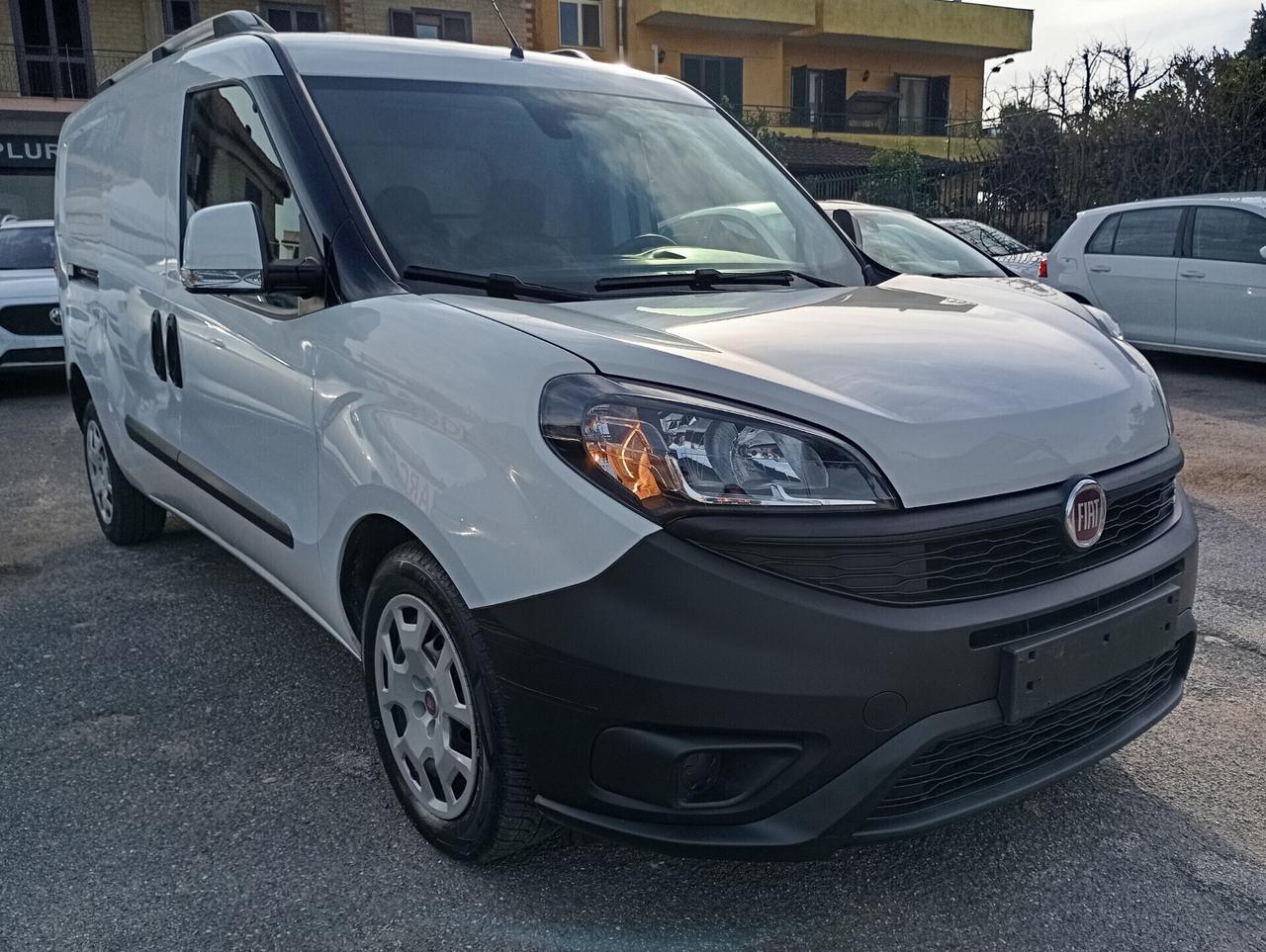 Fiat Doblo Cargo Maxi 1.6 Mjet 105CV Bus. 3 Posti