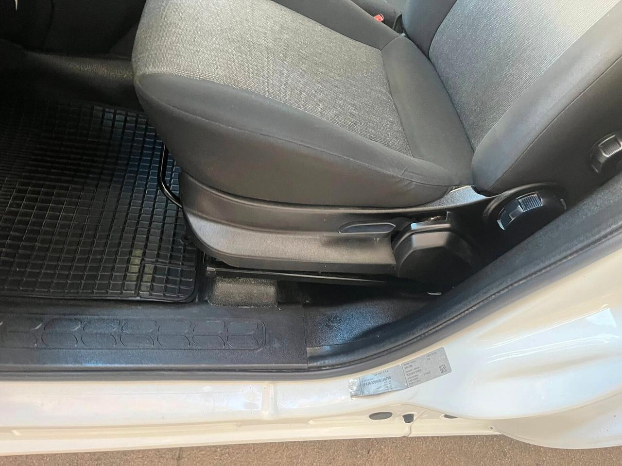 Doblò 1.3 MJT PC-TN Cargo Lamierato SX 3 Posti