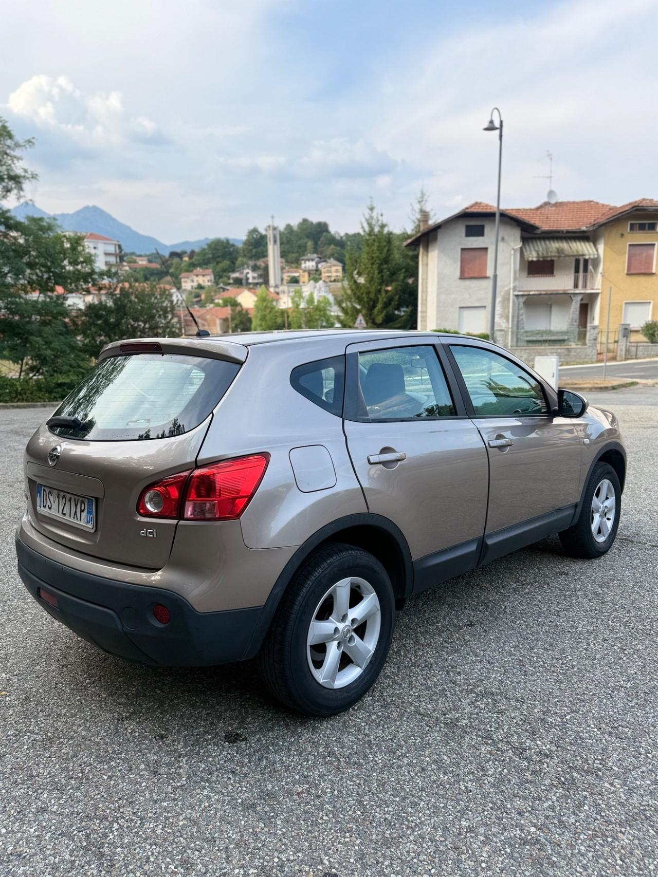 Nissan Qashqai 1.5 dCi DPF Tekna