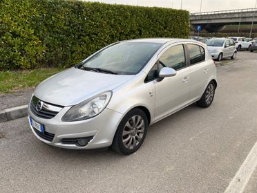 Opel Corsa 1.2 benzina GPL valido 2030