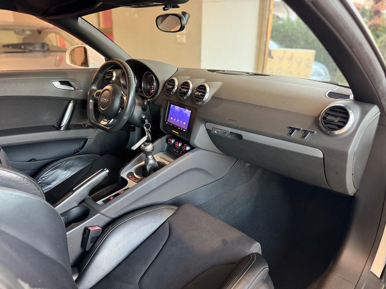 Audi TT Roadster 2.0 TFSI