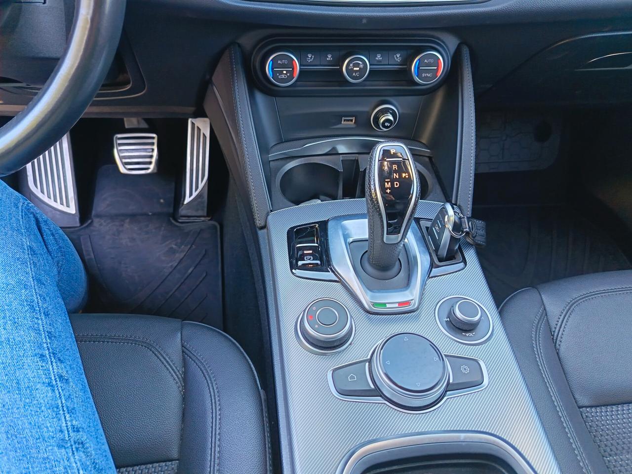 Alfa Romeo Stelvio 2.2 Turbodiesel 190 CV AT8 Q4 Sprint