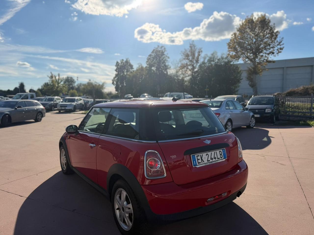 Mini 1.6 16V One (55kW)