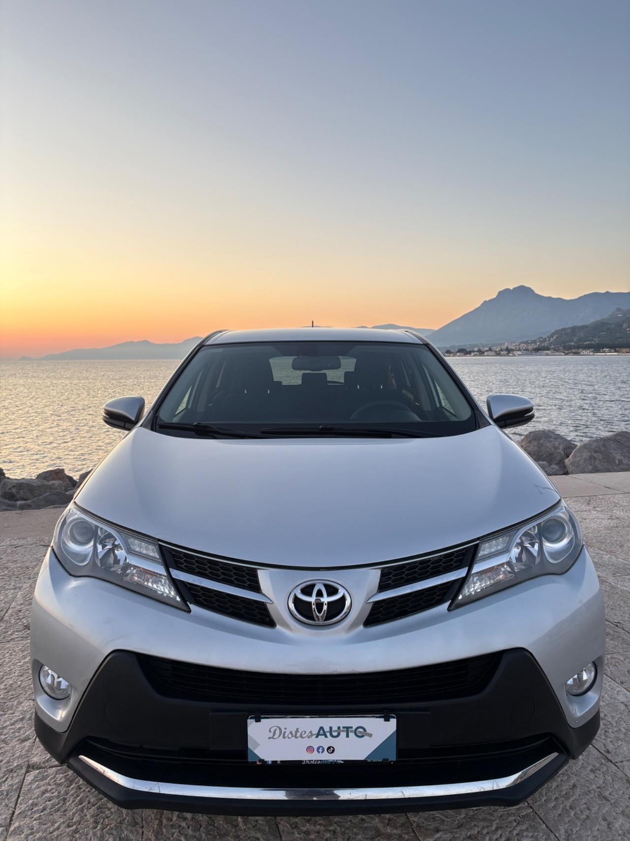 Toyota RAV 4 RAV4 2.2 D-4D 4WD Lounge